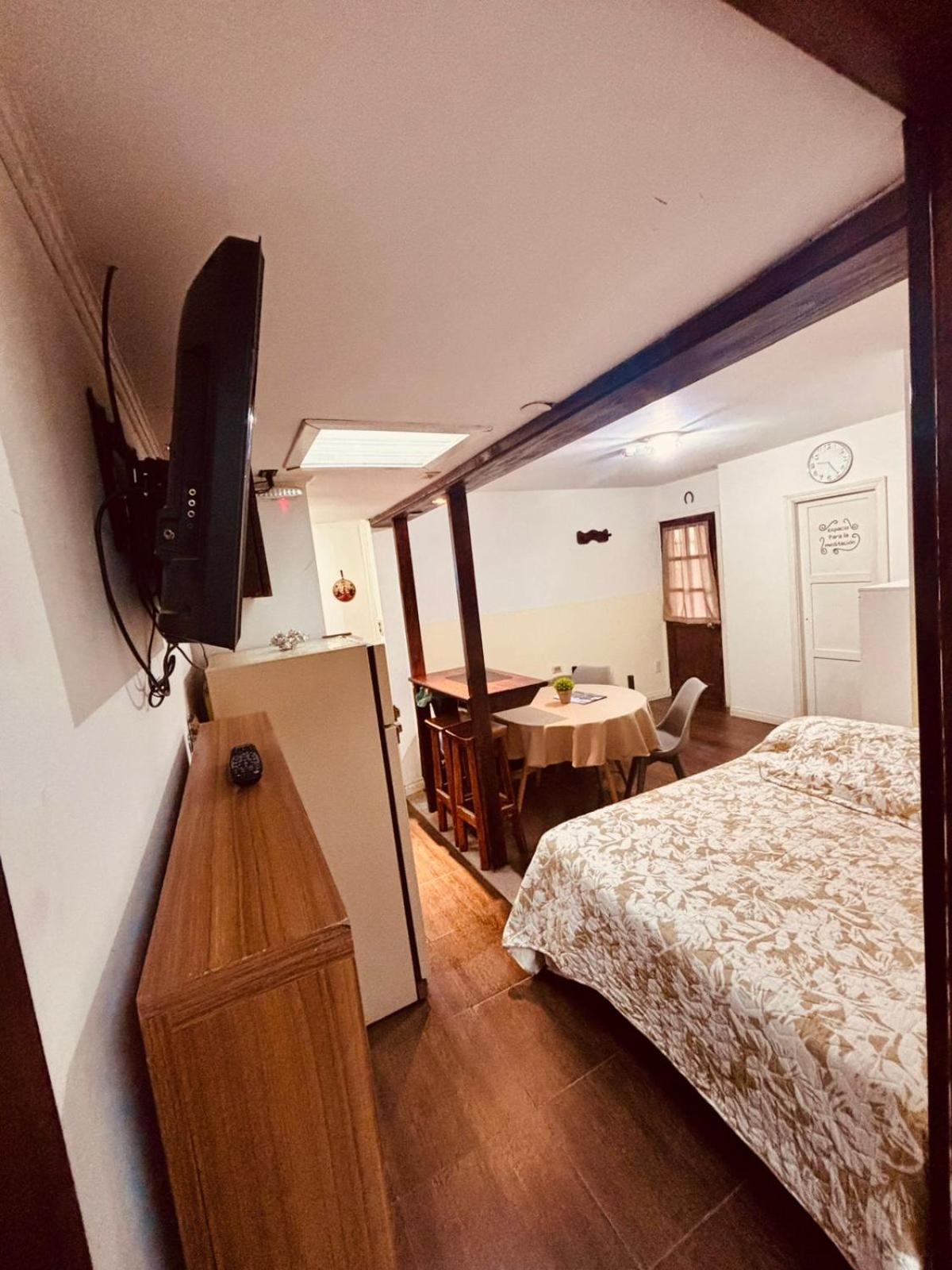 House 1903 Hostel อูซัวยา ภายนอก รูปภาพ