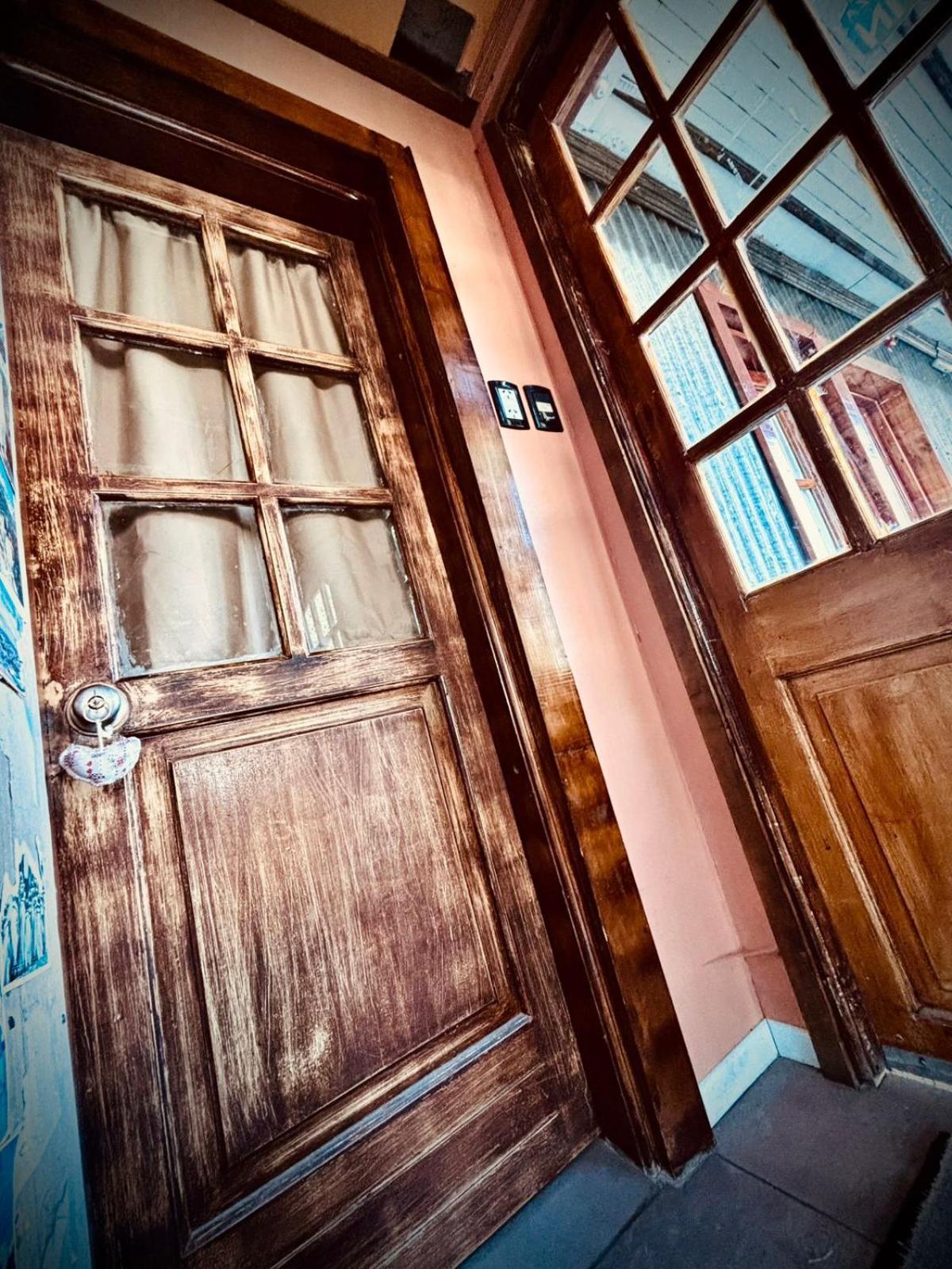 House 1903 Hostel อูซัวยา ภายนอก รูปภาพ